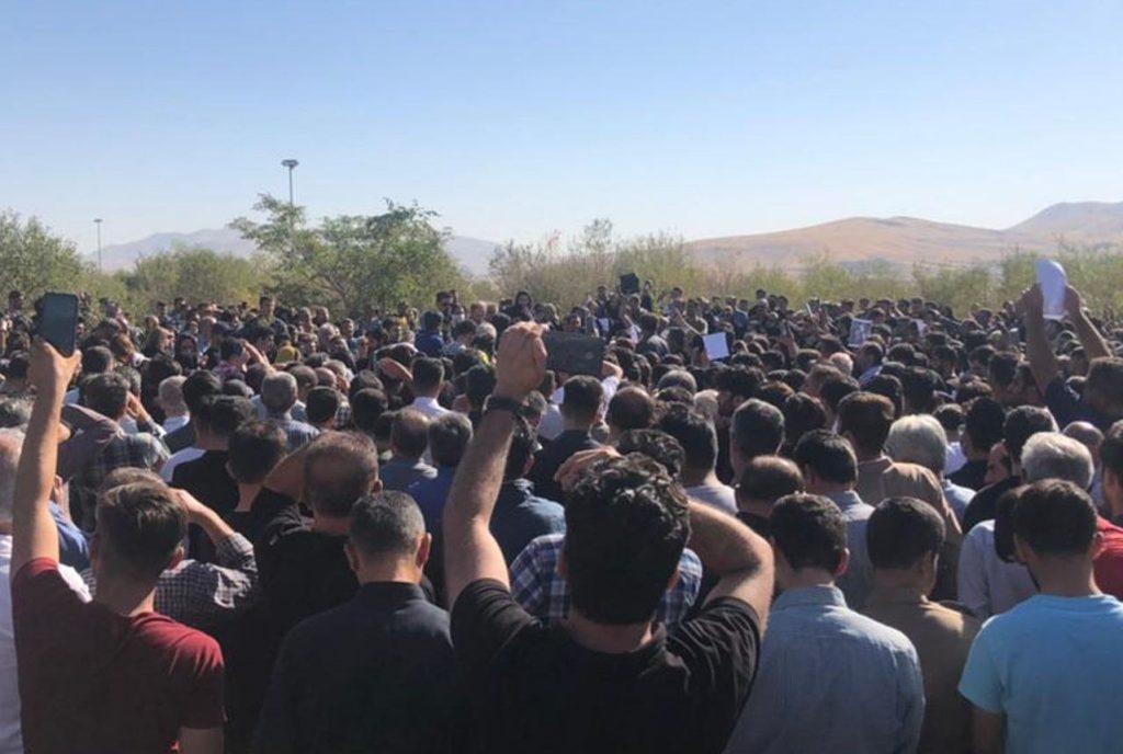 خاکسپاری مهسا